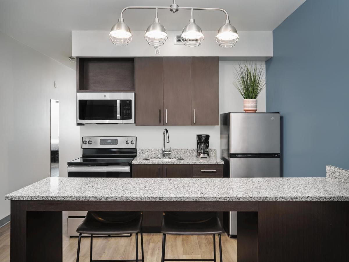 Stayapt Suites Raleigh-Durham/Rtp Clegg Екстер'єр фото
